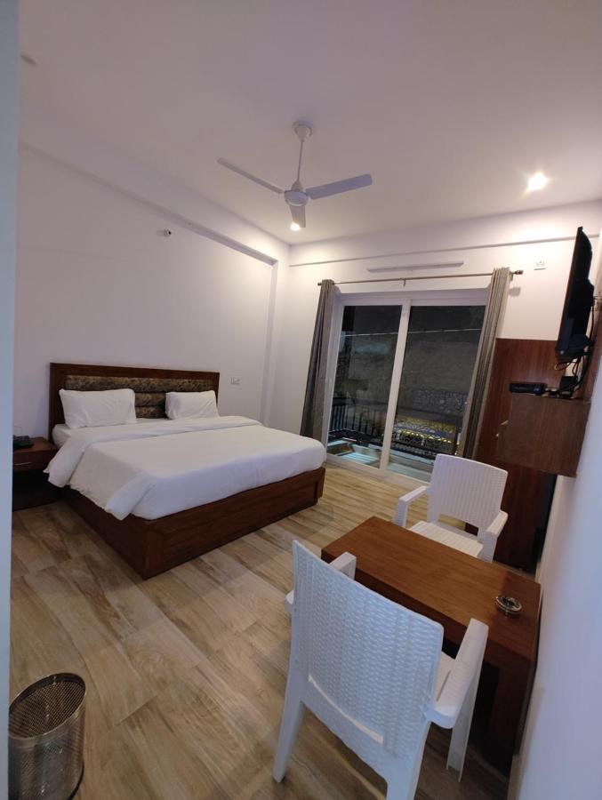 Hotel Anantam Residency Uttarkāshi 외부 사진