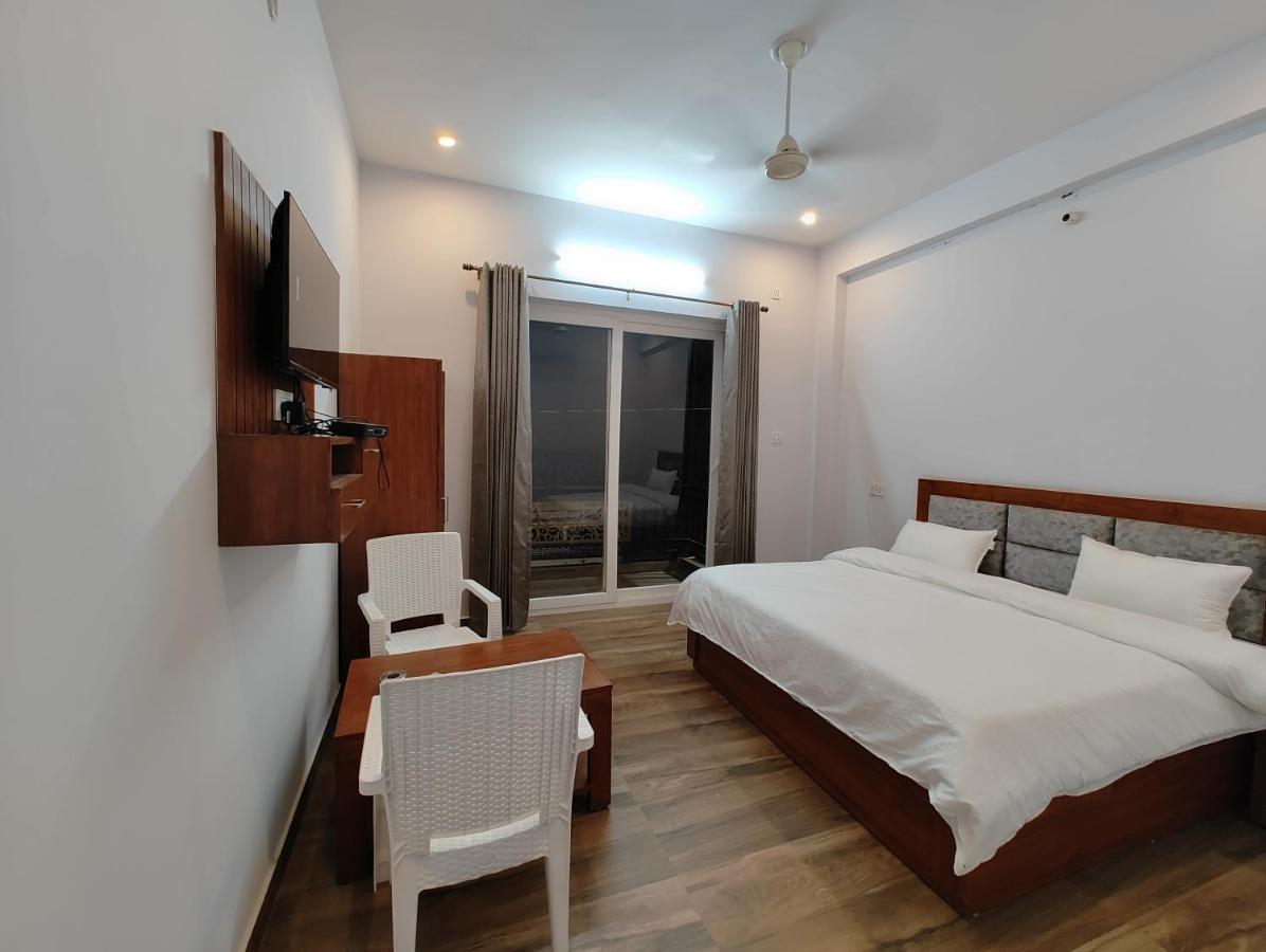 Hotel Anantam Residency Uttarkāshi 외부 사진