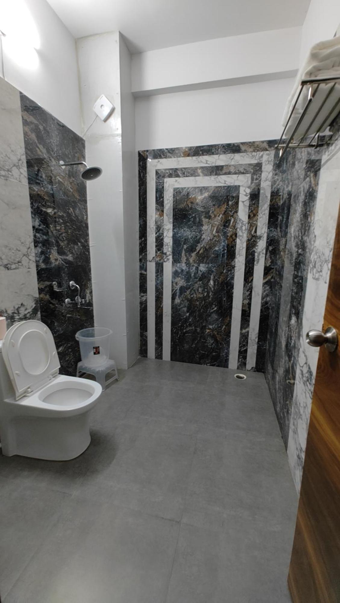 Hotel Anantam Residency Uttarkāshi 외부 사진