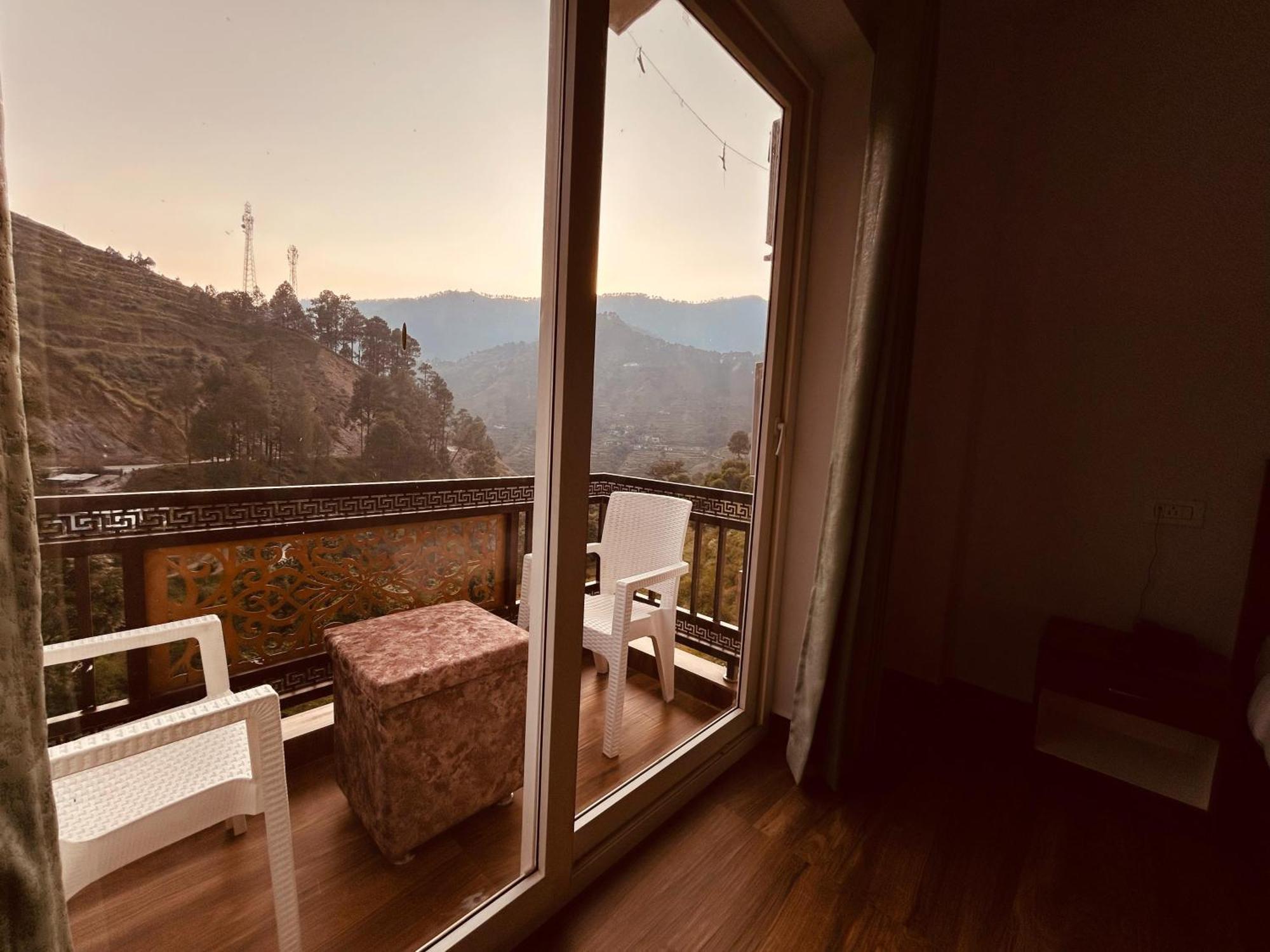 Hotel Anantam Residency Uttarkāshi 외부 사진
